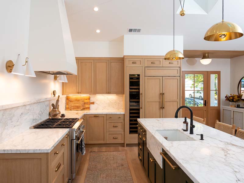 oak wood kitchen cabinets