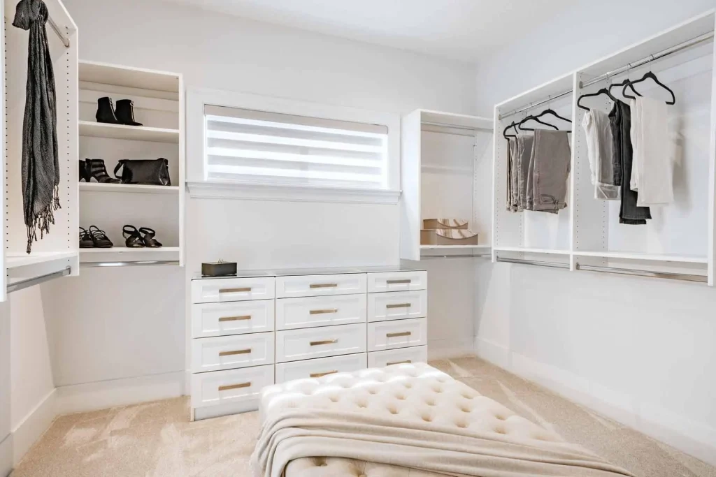 Image of a white white custom closet looking very beautiful