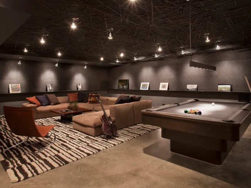 Layout Planning for Recreational Flow of Game Room Furniture